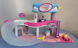 SHOPKINS CUTIE CARS SPLASH N GO SPA WASH PLAYSET 2 CARS