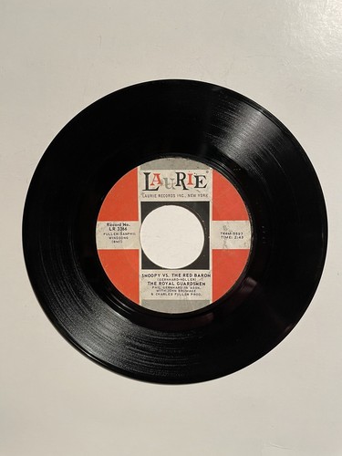 The Royal Guardsmen “Snoopy Vs. The Red Baron” Laurie 7” 45 VG+ (Copy 2) - Picture 3 of 4