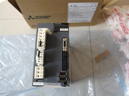 1PC New Mitsubishi MDS-D-SVJ3-20NA Servo Driver Expedited Shipping - Picture 1 of 4