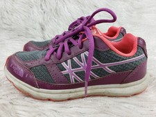 THE NORTH FACE Purple Gray Active Shoes Size 2 / 33.5