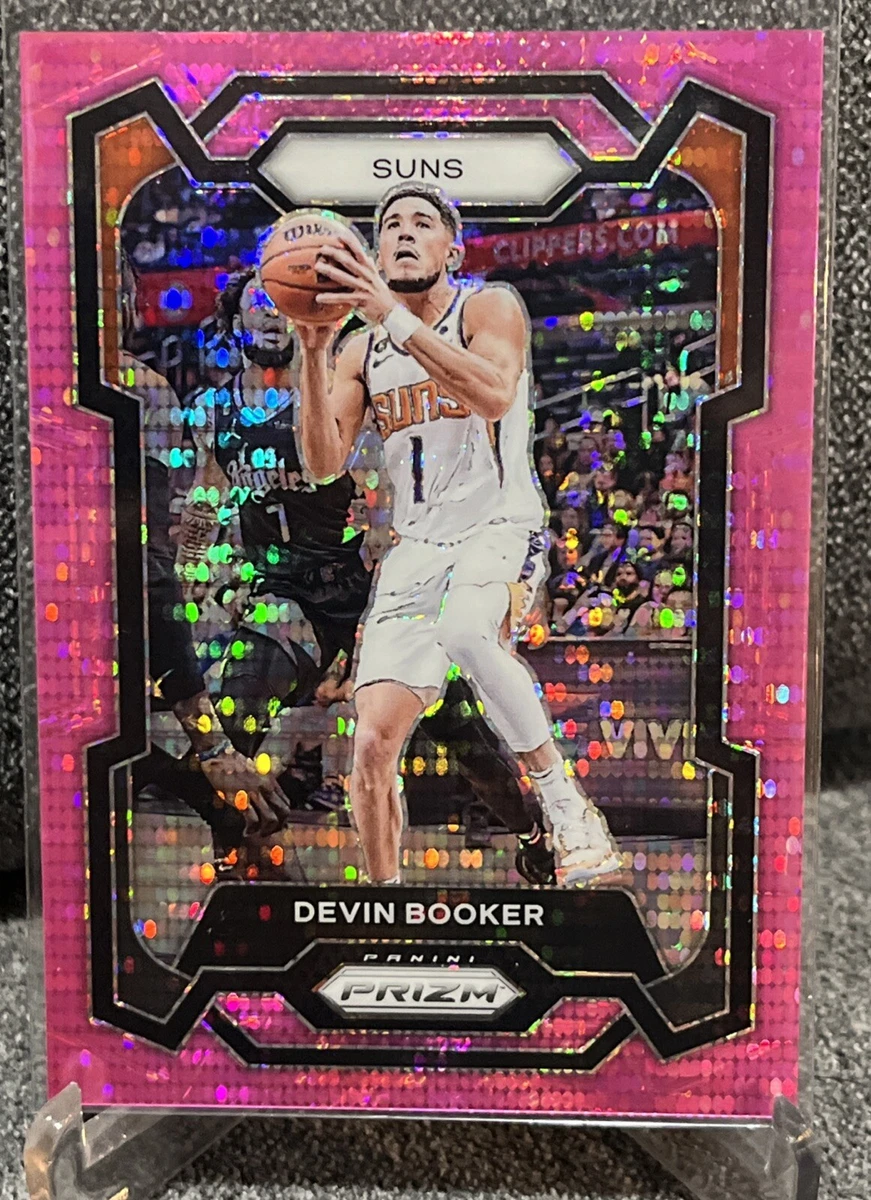 Carte Devin Booker Panini Prizm 2023 – Red Pulsar /299 – Suns #58, Quasi Neuve