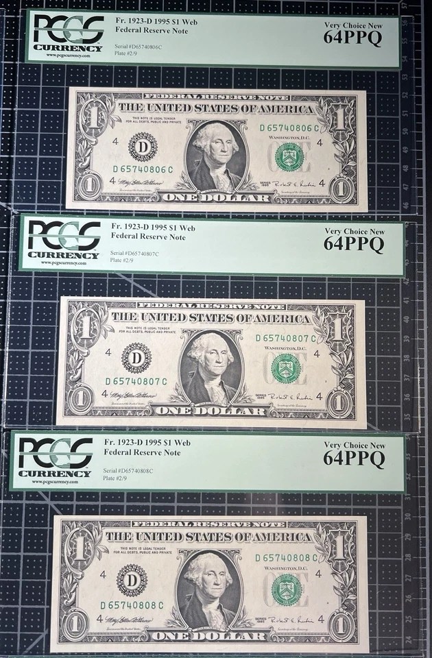 Lot (10) Fr 1923-D 1995 $1 Cleveland FRN WEB Note Plate 2/9 PCGS 64PPQ Mule - Image 4 of 4