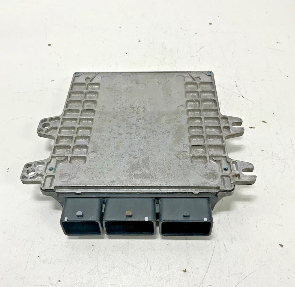 Módulo de control del motor Infiniti Q50 2014 NEC010026 OEM Foto 4 de 4