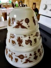 Pyrex 3 piece bowl set, Americana