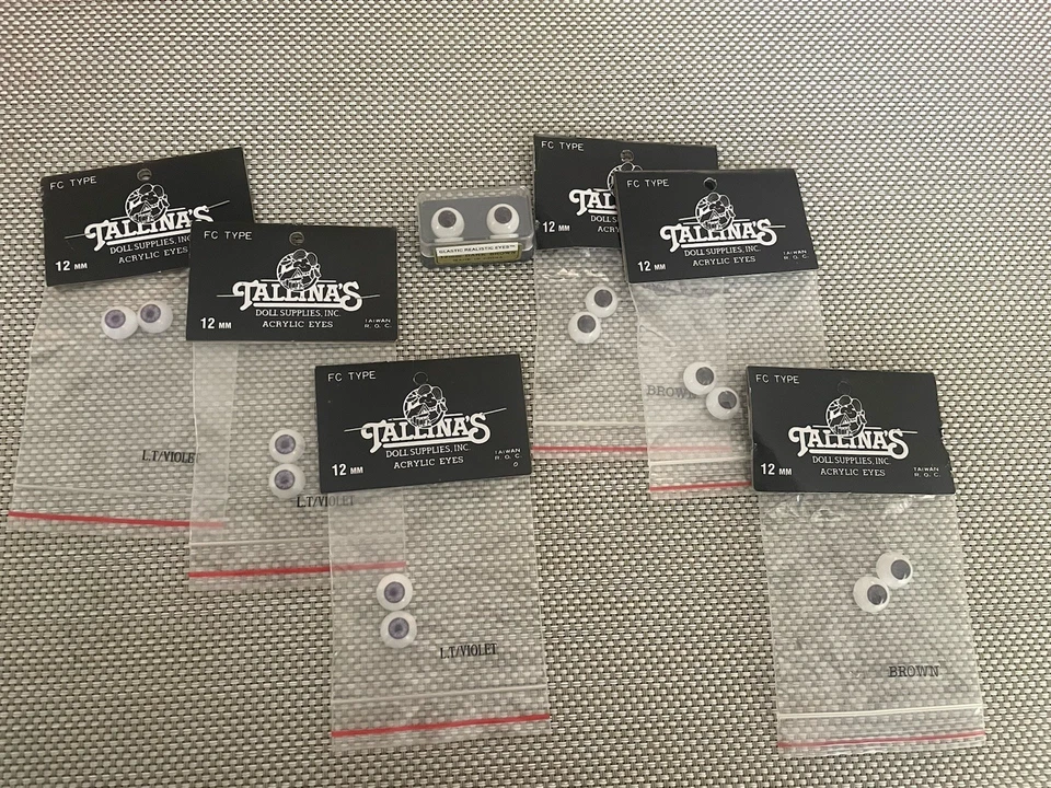 Surtido de 30 juegos de ojos de vidrio acrílico para muñecas Foto 2 de 4