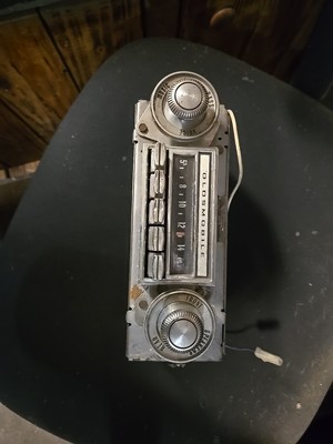 1970 72 cutlass oem  radio