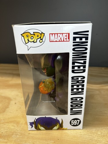 Funko Pop! Vinyl: Marvel - Venomized Green Goblin - Hot Topic (Exclusive) #597 - Picture 2 of 6