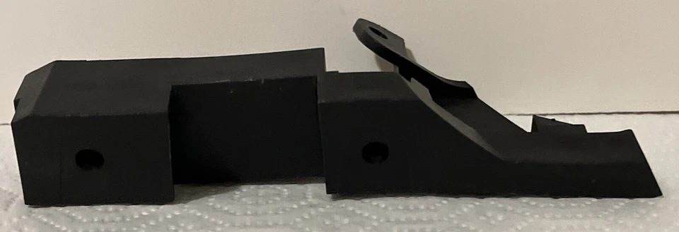 Original BMW -- Guía de parachoques delantero izquierdo para 325i 325xi 330i 330xi -- Nuevo de Lote Antiguo OEM Foto 3 de 4