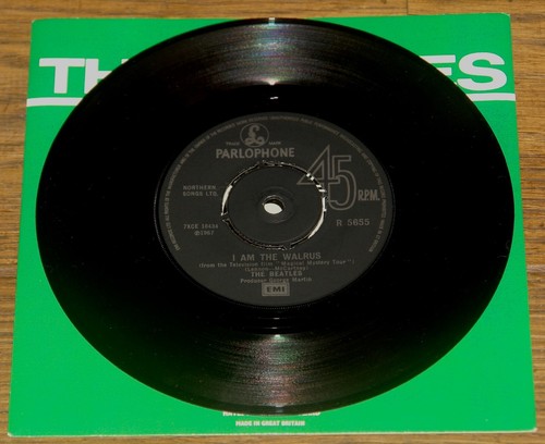 THE BEATLES COLLECTION ~ SET OF 24 GREEN 7" SINGLES HOUSED IN FLIP TOP BOX 1978 - Picture 13 of 14