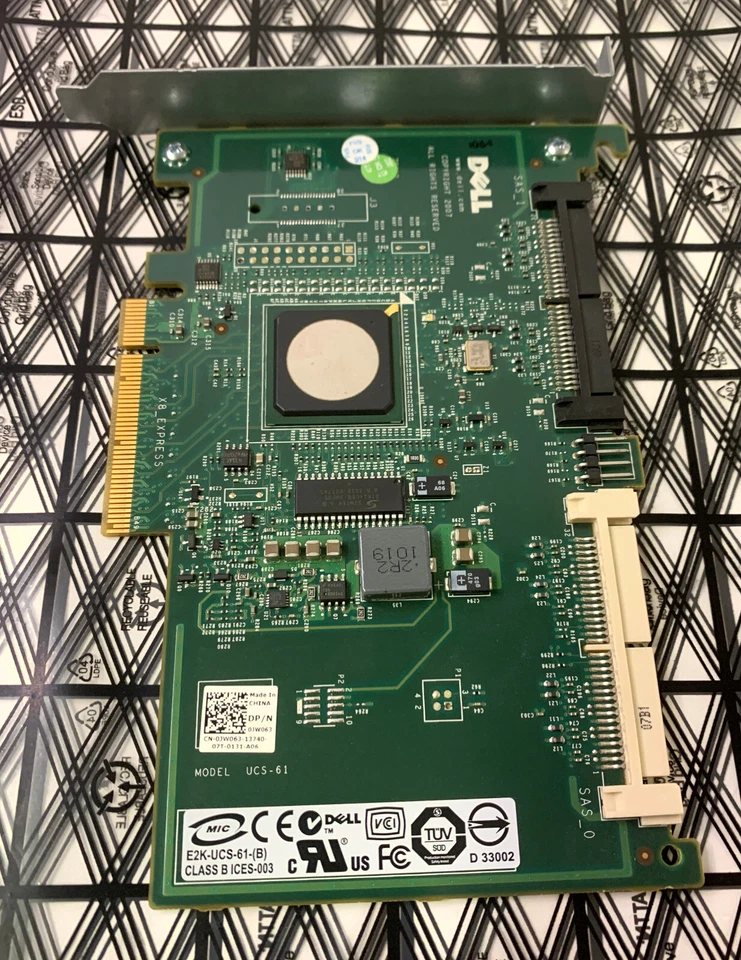 Dell P/N 0JW063 PWB JW065 Rev A00 PERC 6/iR SAS Adapter Card Model UCS-61 - Image 4 of 4