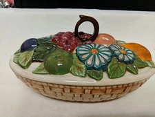 Vintage 1977 Fruit Basket Ceramic Serving Dish w/ Lid