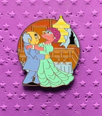 Disney 2026 Muppets Park Day Haunted Mansion Ride LR pin