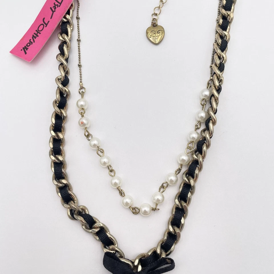 Betsey Johnson Necklace Daisy Flower Pendant Bow Chain Pearl Black Gold 2015 Tag - Image 3 of 4
