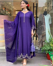 Gosriki Women'S Rayon Blend Anarkali Embroidered Kurta With Pant & Dupatta (R...