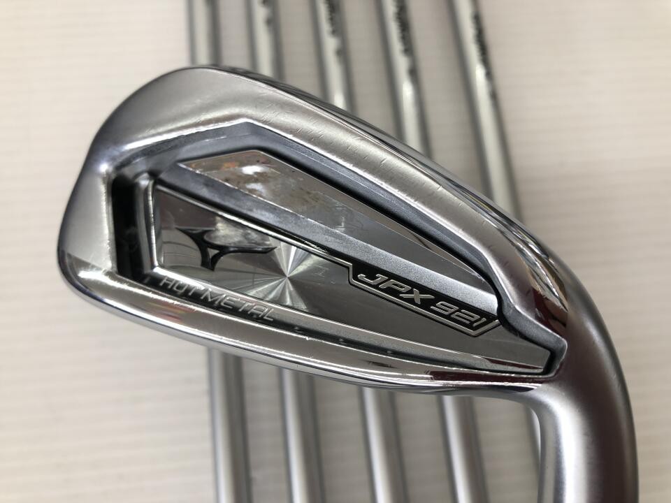 Mizuno JPX 921 Hot Metal Irons