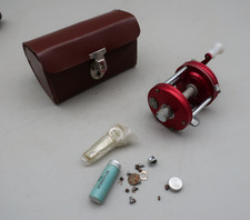 F Vintage Abu Ambassadeur 6000 Fishing Reel Early Version in Leather Case