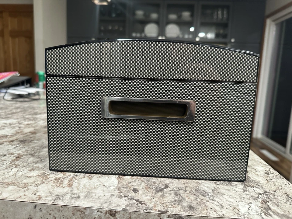 Comoy’s of London RARE Collector Carbon Fiber Series Cigar Humidor - Image 4 of 4