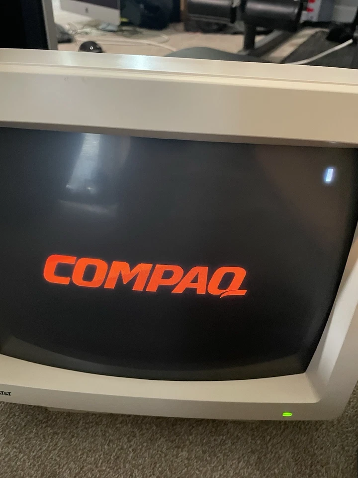 Vintage Compaq Presario PC 5WV280 5000 Series 900mhz AMD Athlon Nvidia Retro CPU - Image 3 of 4
