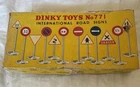 Dinky Toys #771 International Road Sign Set 10 Pcs. W/Original Box * Ships Free