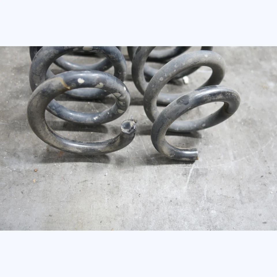 Пара заводских пружин катушки задней оси для седана BMW F30 F80 3-Series 2012-2017 годов выпуска от оригинального производителя - Изображение 3 из 4