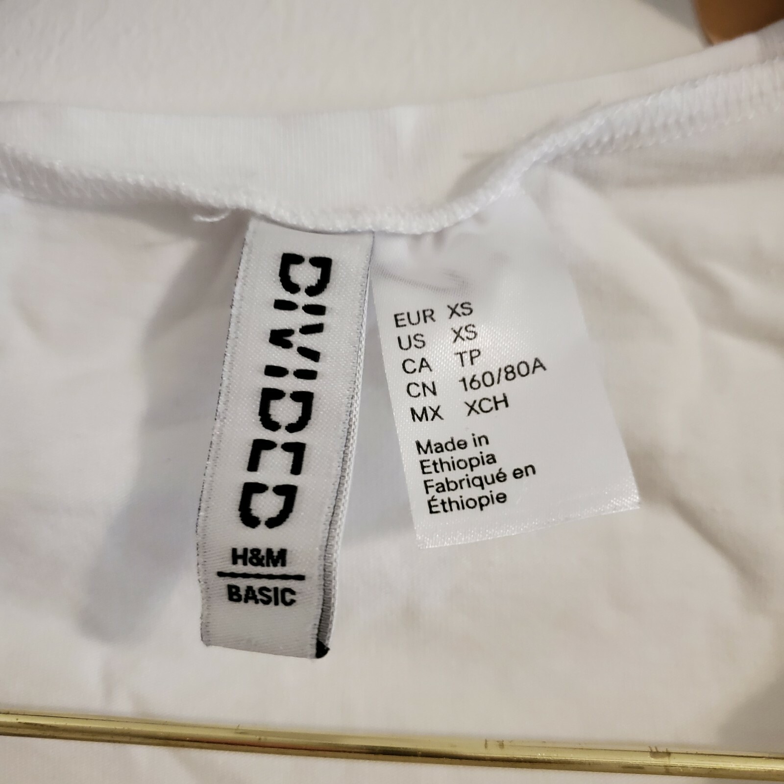 h&m divided white t shirt