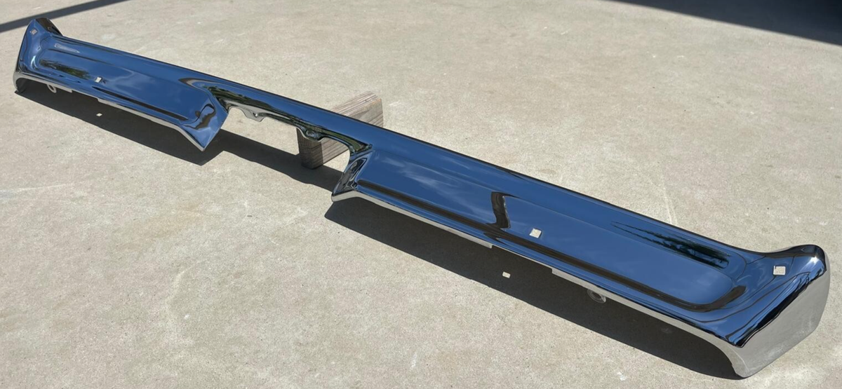 パーリー X Fairlane Front Triple Chrome Plated Bumper 1964 64 Ford OEM for