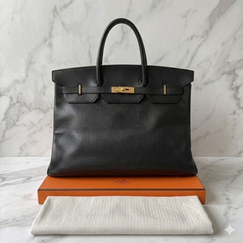 Hermes Birkin 40 handbag gold hardware S engraved 848630