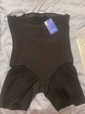 Superpower Strong Support Shorts XL Black with Laundry Bag - New w/ Tags defect