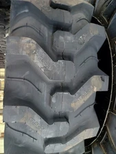 17.5L-24 TIRE R-4 NEW OVERSTOCKS 6PLY 17524 17.5 24 4457024 445 70 24