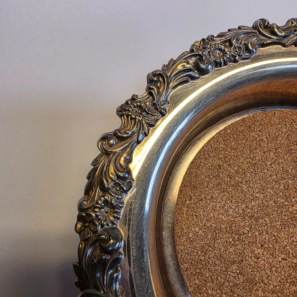 Vintage Reed & Barton Silverplated Burgundy Collection 7" Garrafa Coaster - Imagem 3 de 4