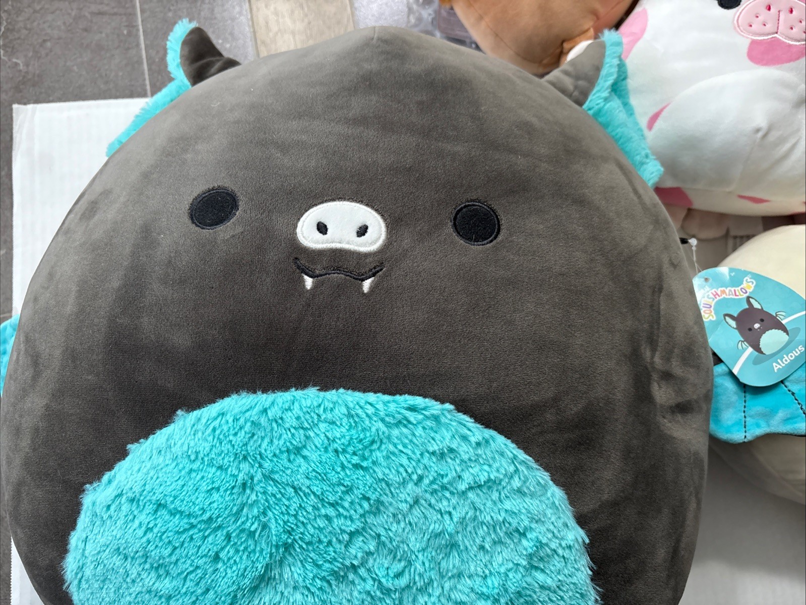 Squishmallows 16