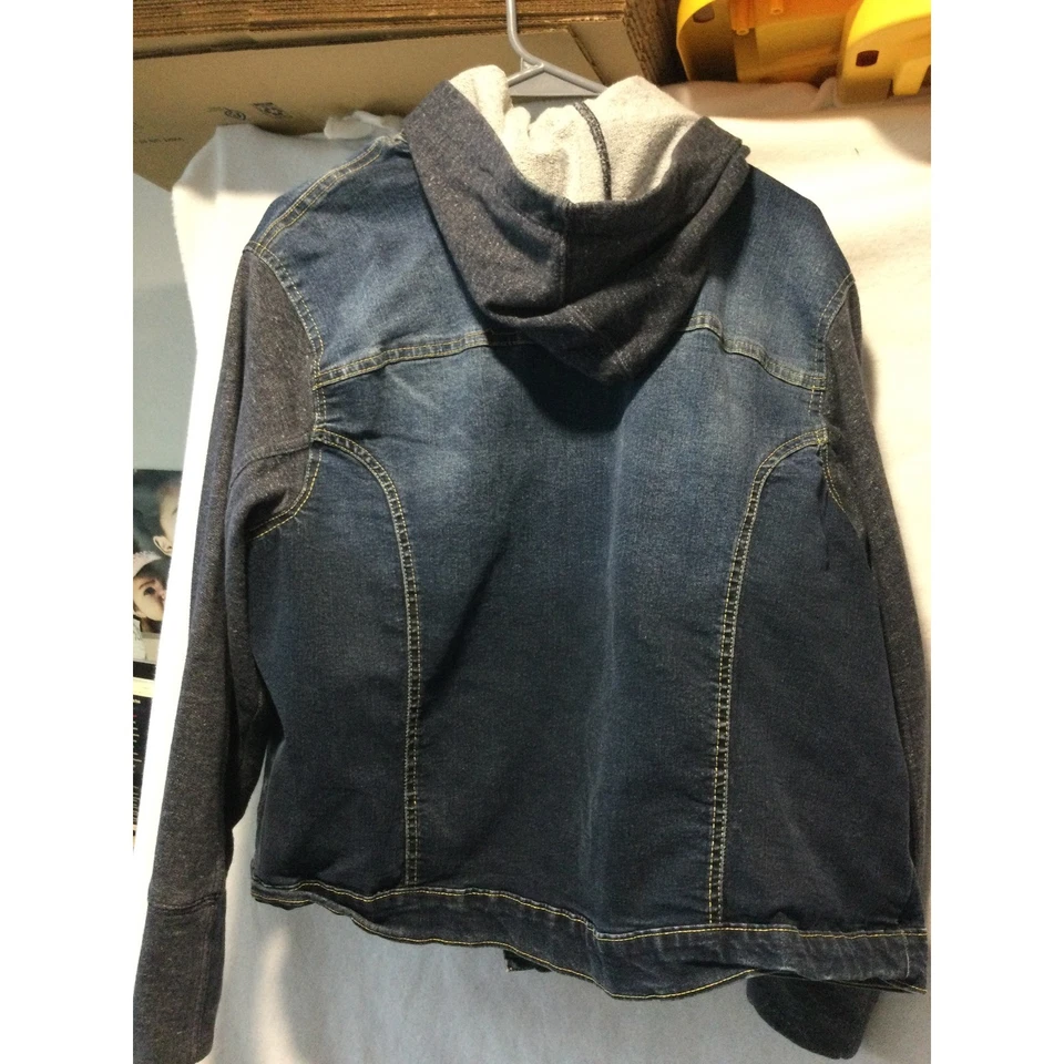New Look Denim Trucker Jacket Hooded Plus Size 3X Jean Gray Sleeves - Image 4 of 4