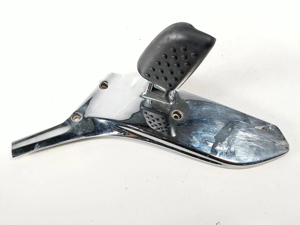 Clavija pasajero trasero derecho bmw k1200lt 02 46712332328 Foto 3 de 4