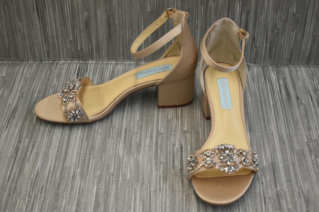 blue by betsey johnson mel