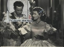 1946 Press Photo Actors Rex Harrison & Irene Dunne, 