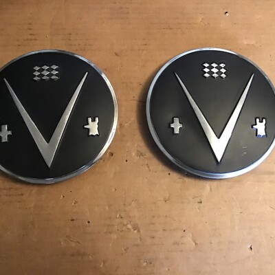 1953 Buick RoadMaster & Super Wire Wheel Center Caps OEM Pair 