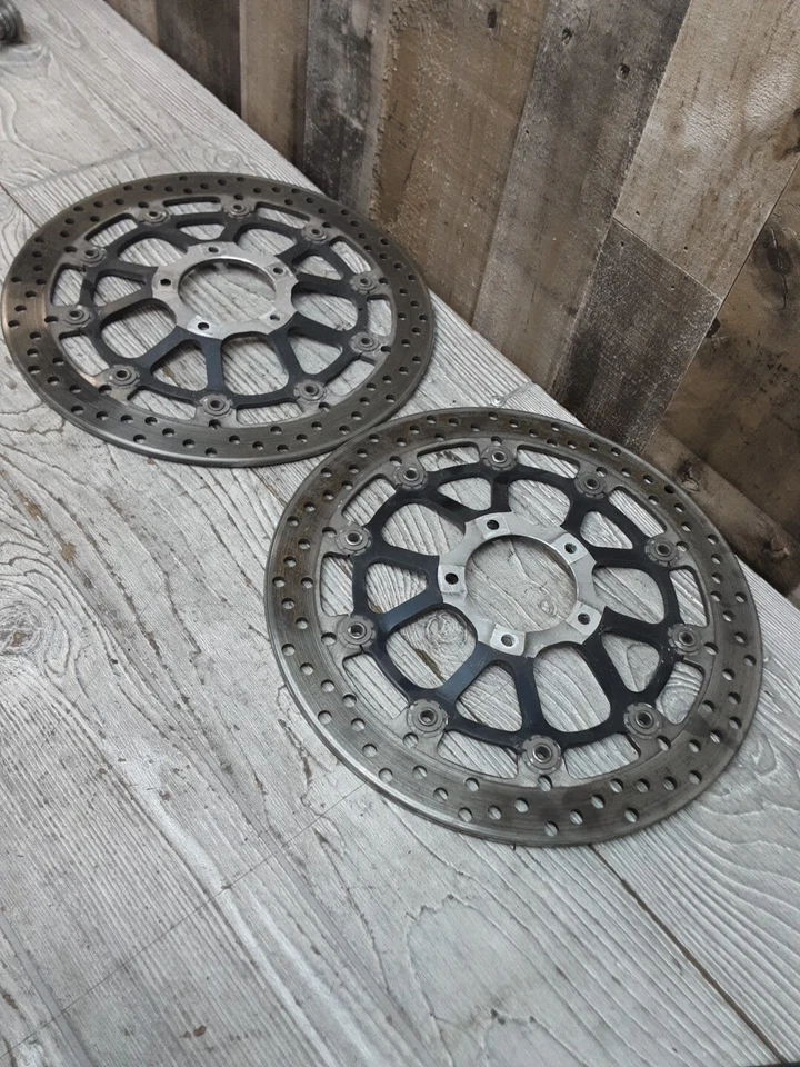 Juego de pares de rotores de freno delanteros Ducati Superbike 848 Evo Brembo 2013 13 11-13 Foto 3 de 4