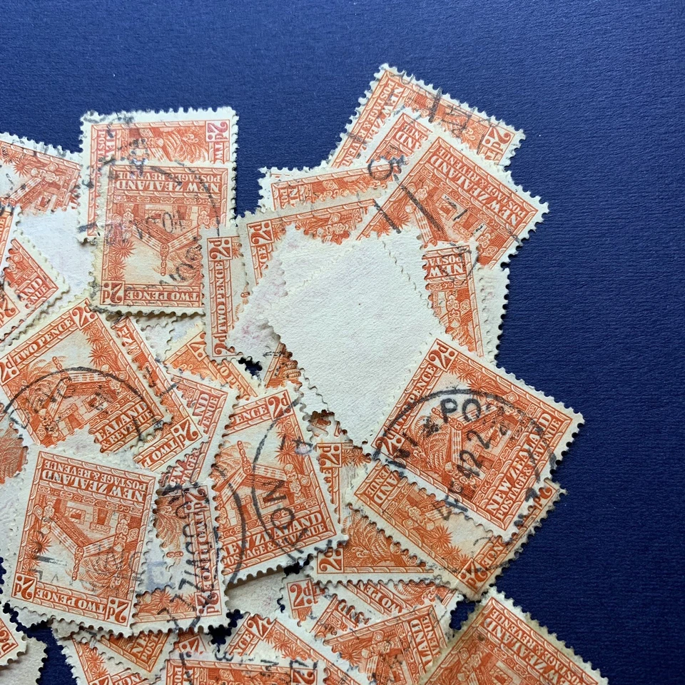 1935-1942 NUEVA ZELANDA 2d SELLOS TALLADOS CASA MAORÍ PALMERAS INVERSOR REVENDEDOR LOTE Foto 2 de 4