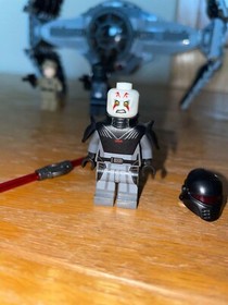 LEGO Star Wars TIE Advanced Prototype 75082 with Inquisitor