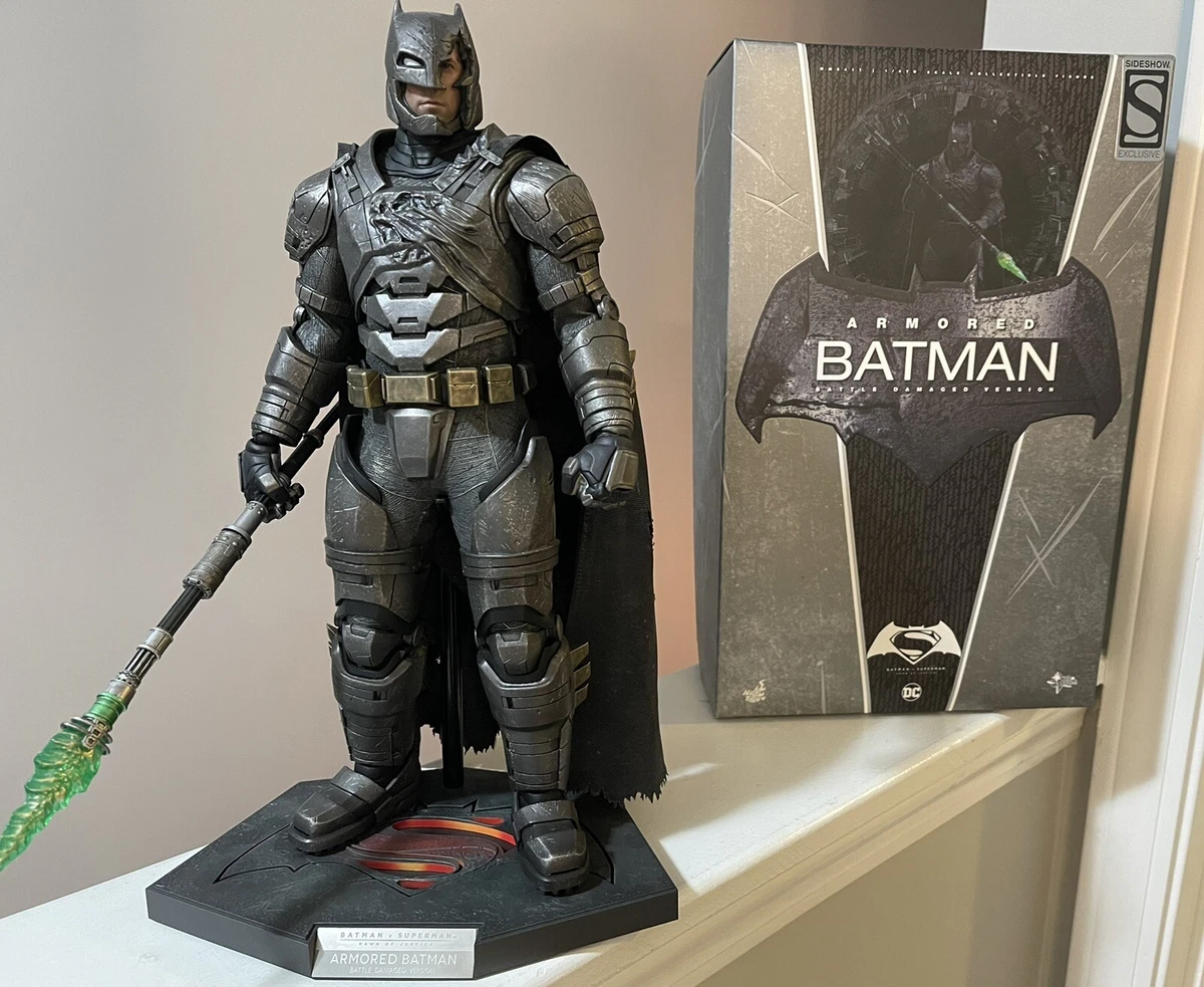Armored batman best sale battle damaged version