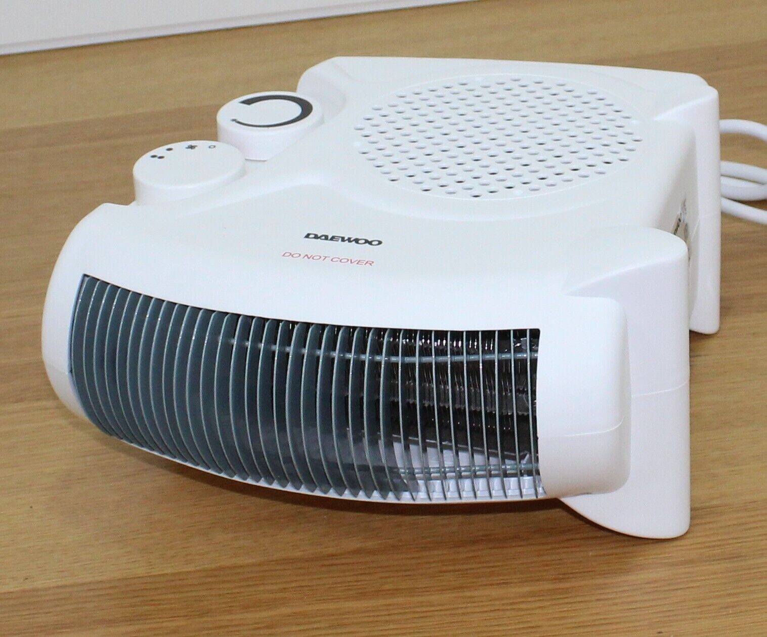 DAEWOO® Electric Fan Heater 2000W Small Portable Home Office Hot Warm Cool  Air 5057726143745 | eBay