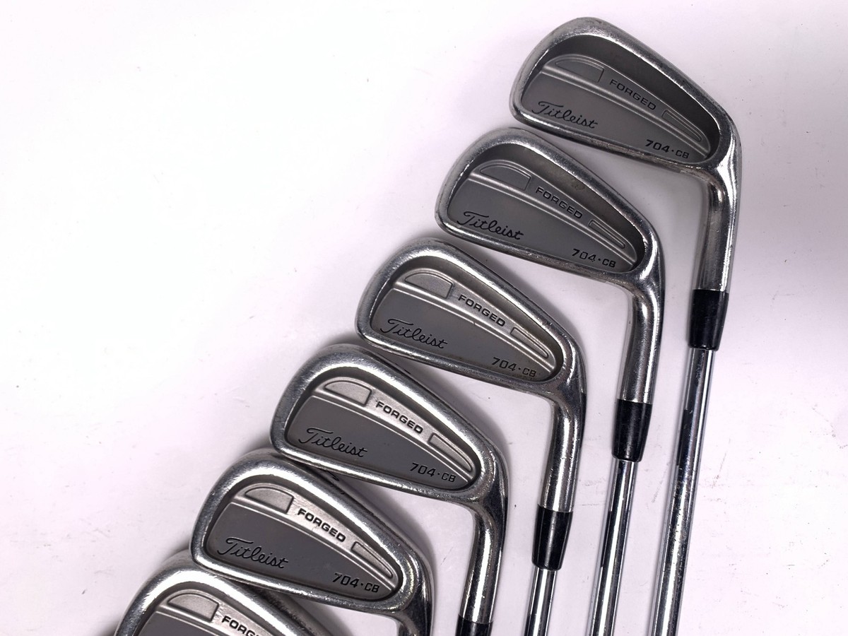Titleist 704 CB Iron Set 2-PW True Temper Dynamic Gold R300 Titleist 704 CB Iron Set 2-PW True Temper Dynamic Gold R300