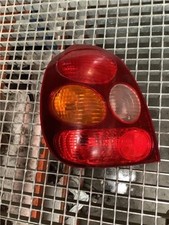 22076587l scheinwerfer hinten links TOYOTA COROLLA E12 2002- susop124330