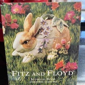 Fitz & Floyd Essentials Botanical Bunny Lidded Box NIB Spring Easter #303 - 7x4”