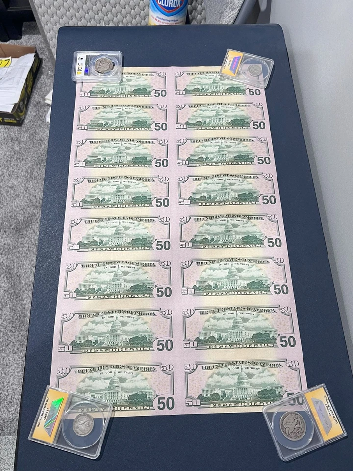 $50 Fifty Dollar Bill Uncut Currency Sheet of 16 STAR *** Notes 2004 $800 Face - Image 4 of 4