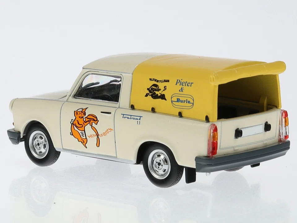 Trabant 1.1 Pick-Up Plane DDR Ostalgie diecast model car 7230038 Atlas 1:43 - Image 3 of 4