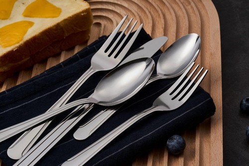 Camisole 40-Piece Stainless Steel Flatware Silverware Cutlery Set, Include Kn... - Picture 3 of 9