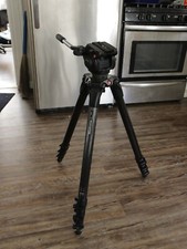 Manfrotto 536 Carbon Fiber Tripod Manfrotto 501HDV tripod head