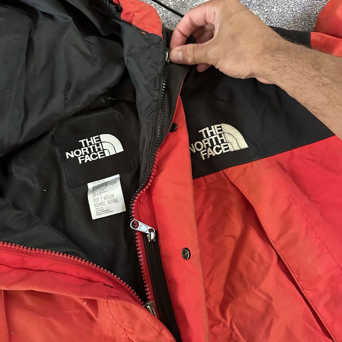 Men's Vintage 90's The North Face Gore Tex Mountain Light Men's Vintage 90's The North Face Gore Tex Mountain Light