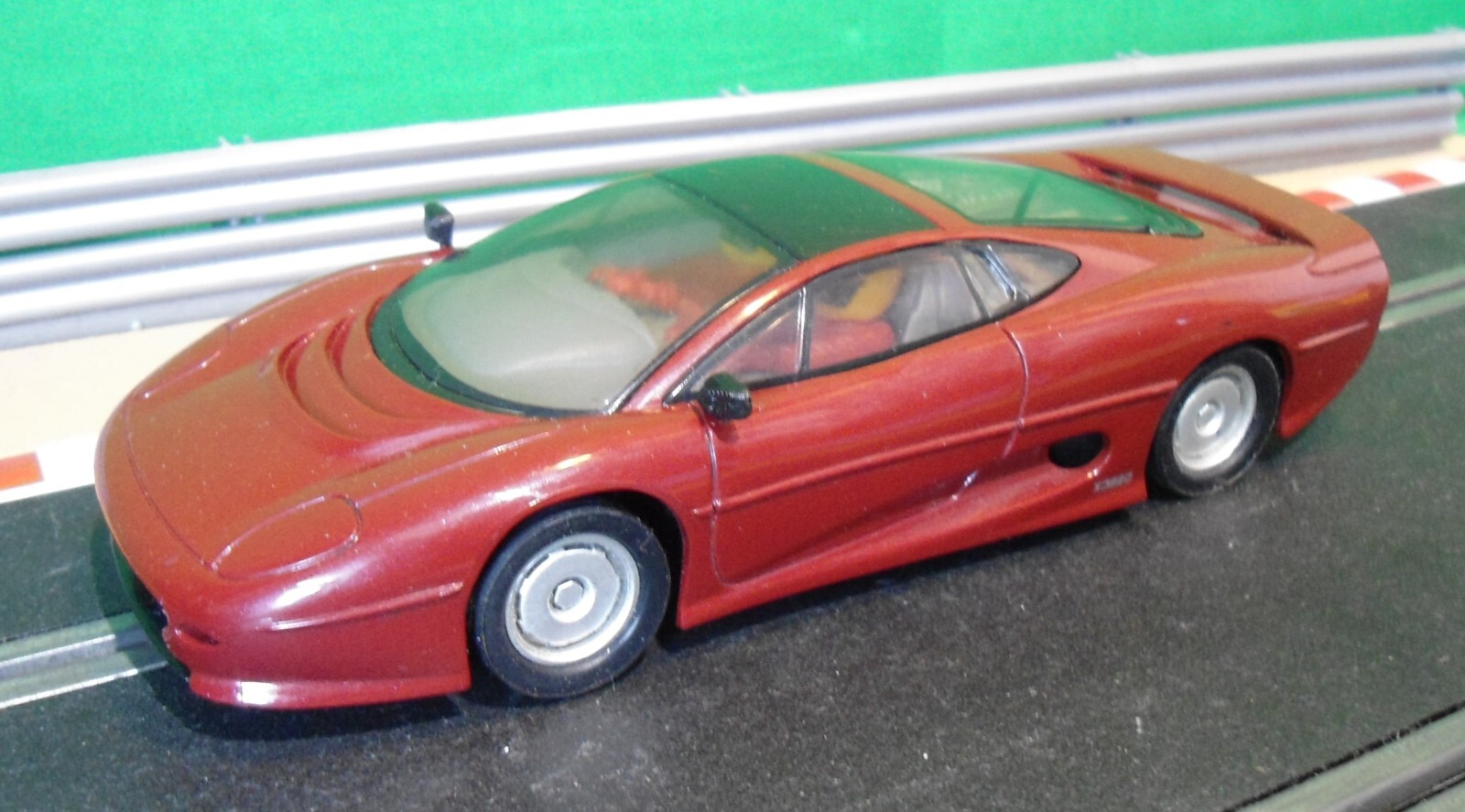 Picture 1 of 8